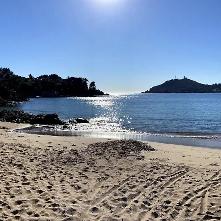 Climatise Avec Vue Panoramique Sur La Baie D'agay